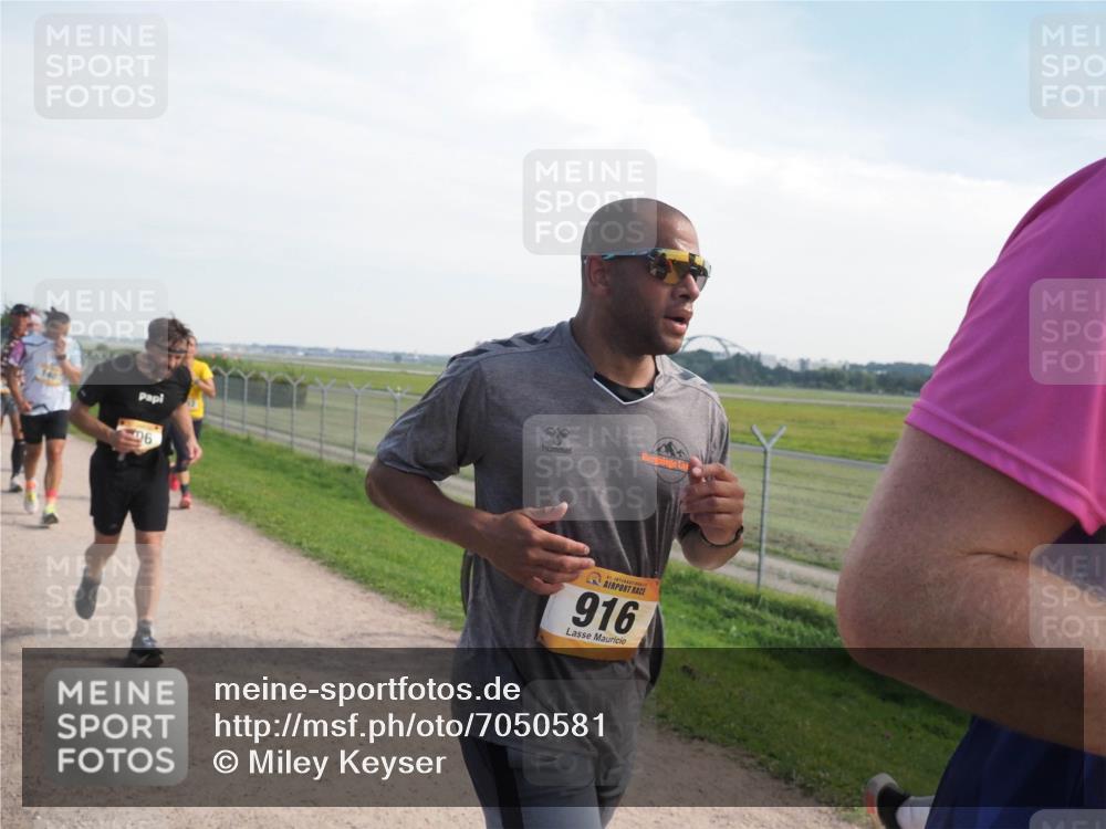08.09.2024 - Airport Race Miley Keyser http://msf.ph/oto/7050581 08.09.2024 12:20:45 Laufen 06, 916 meine-sportfotos.de