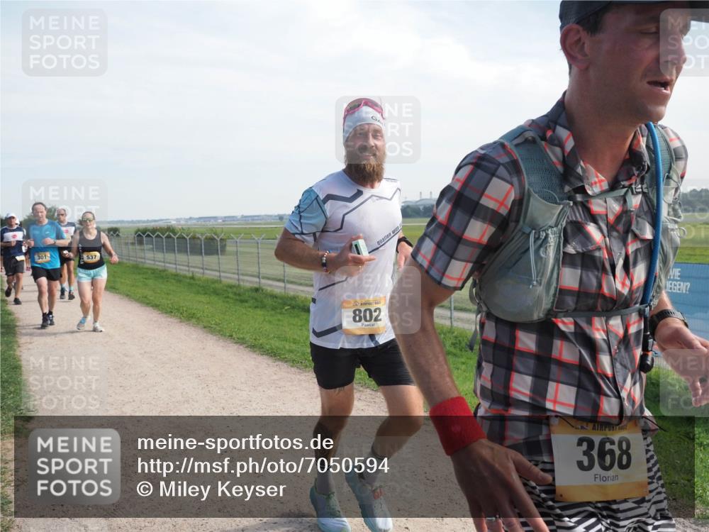 08.09.2024 - Airport Race Miley Keyser http://msf.ph/oto/7050594 08.09.2024 12:20:49 Laufen 301, 537, 802, 368 meine-sportfotos.de