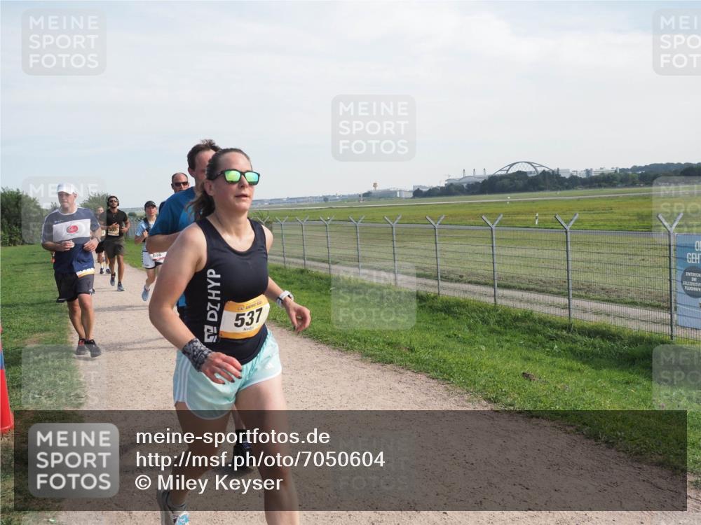 08.09.2024 - Airport Race Miley Keyser http://msf.ph/oto/7050604 08.09.2024 12:20:51 Laufen 537 meine-sportfotos.de