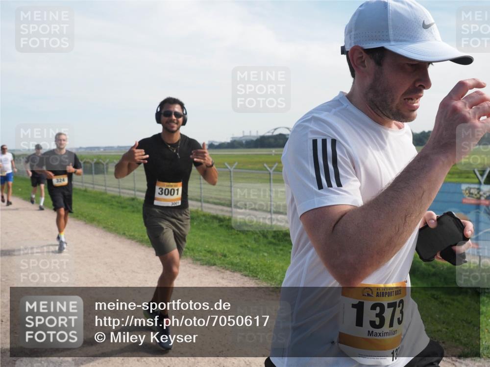 08.09.2024 - Airport Race Miley Keyser http://msf.ph/oto/7050617 08.09.2024 12:20:55 Laufen 324, 3001, 3001, 41, 1373, 13 meine-sportfotos.de