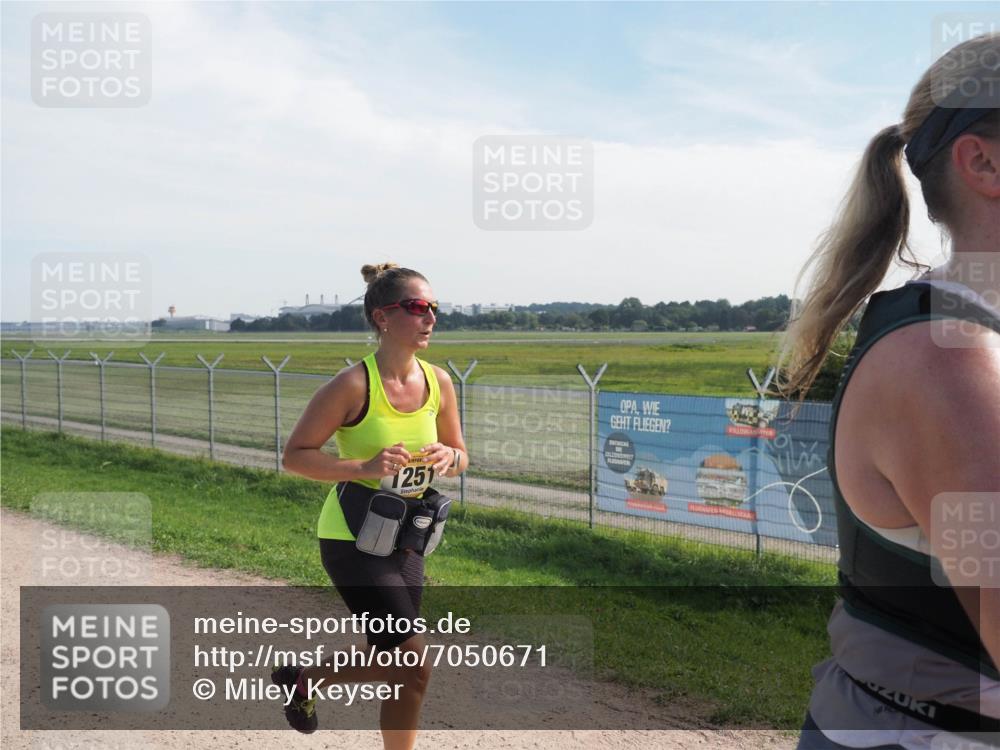 08.09.2024 - Airport Race Miley Keyser http://msf.ph/oto/7050671 08.09.2024 12:21:12 Laufen 1251 meine-sportfotos.de