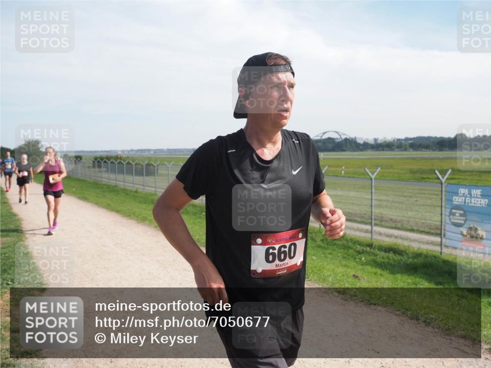 08.09.2024 - Airport Race Miley Keyser http://msf.ph/oto/7050677 08.09.2024 12:21:16 Laufen 660 meine-sportfotos.de