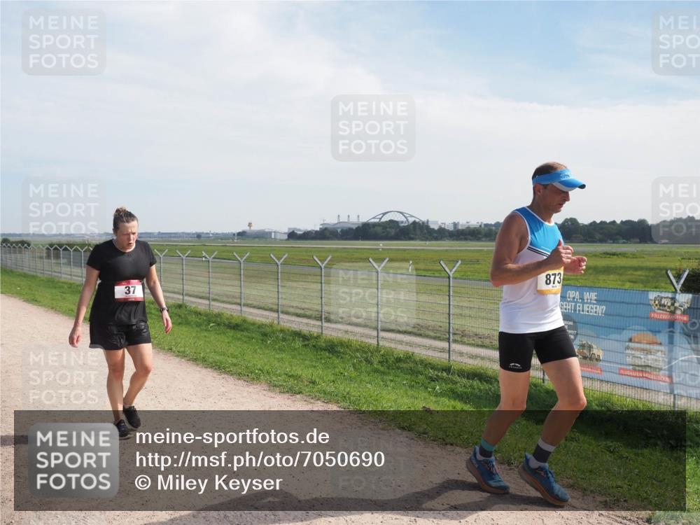 08.09.2024 - Airport Race Miley Keyser http://msf.ph/oto/7050690 08.09.2024 12:21:23 Laufen 37, 873 meine-sportfotos.de
