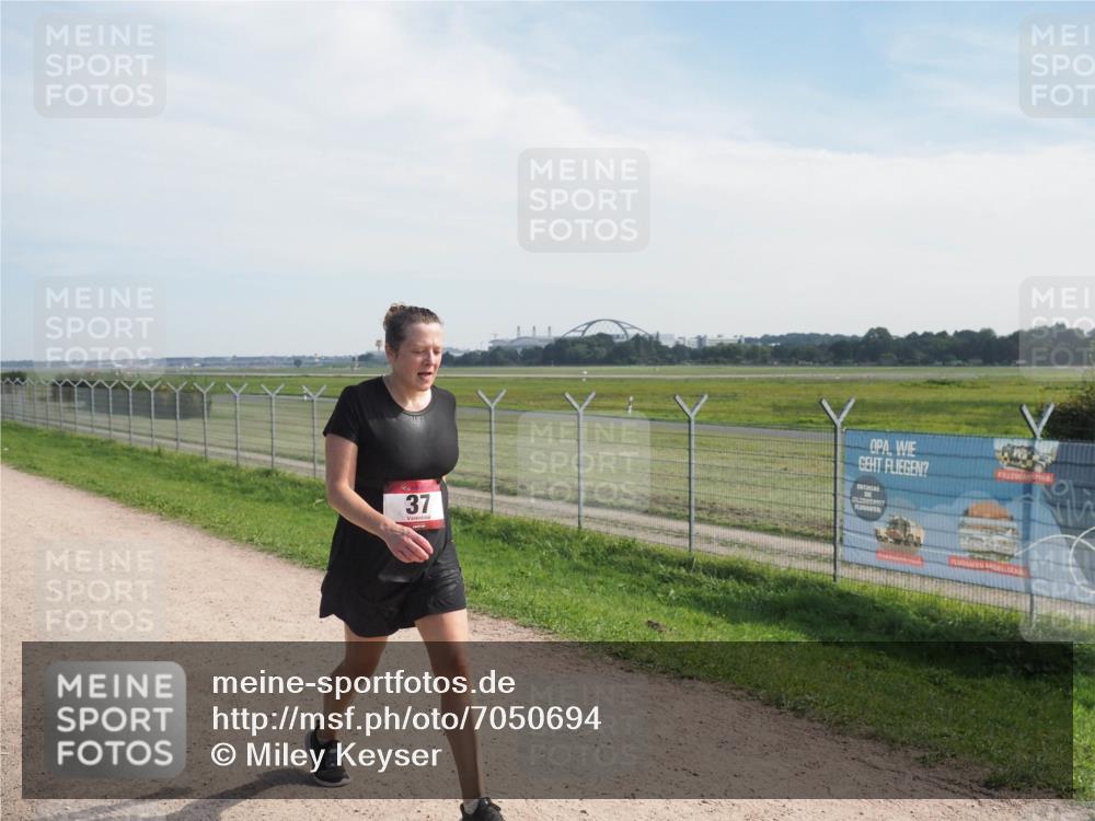 08.09.2024 - Airport Race Miley Keyser http://msf.ph/oto/7050694 08.09.2024 12:21:24 Laufen 37 meine-sportfotos.de