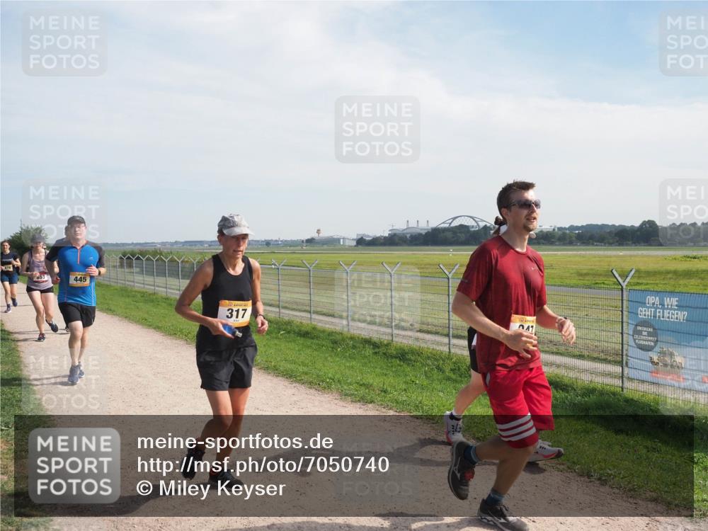 08.09.2024 - Airport Race Miley Keyser http://msf.ph/oto/7050740 08.09.2024 12:21:44 Laufen 445, 317, 11 meine-sportfotos.de