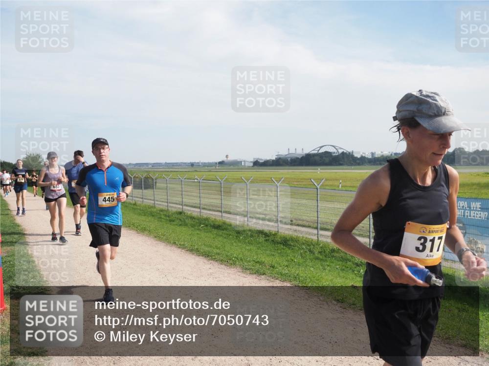08.09.2024 - Airport Race Miley Keyser http://msf.ph/oto/7050743 08.09.2024 12:21:45 Laufen 653, 445, 317 meine-sportfotos.de