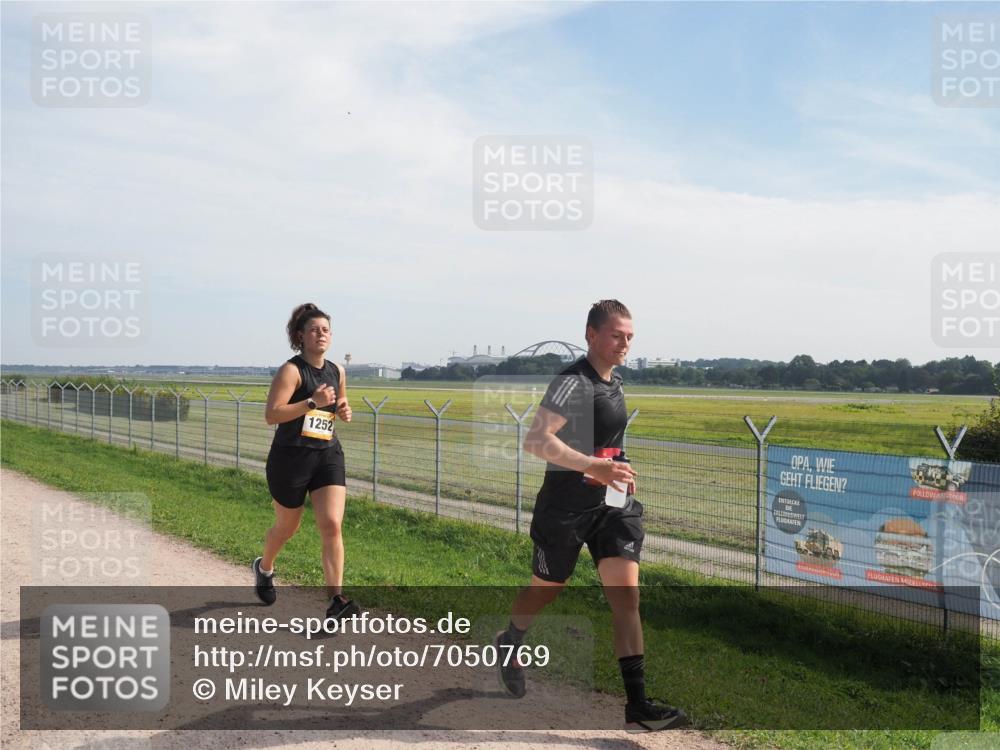 08.09.2024 - Airport Race Miley Keyser http://msf.ph/oto/7050769 08.09.2024 12:21:54 Laufen 1252 meine-sportfotos.de