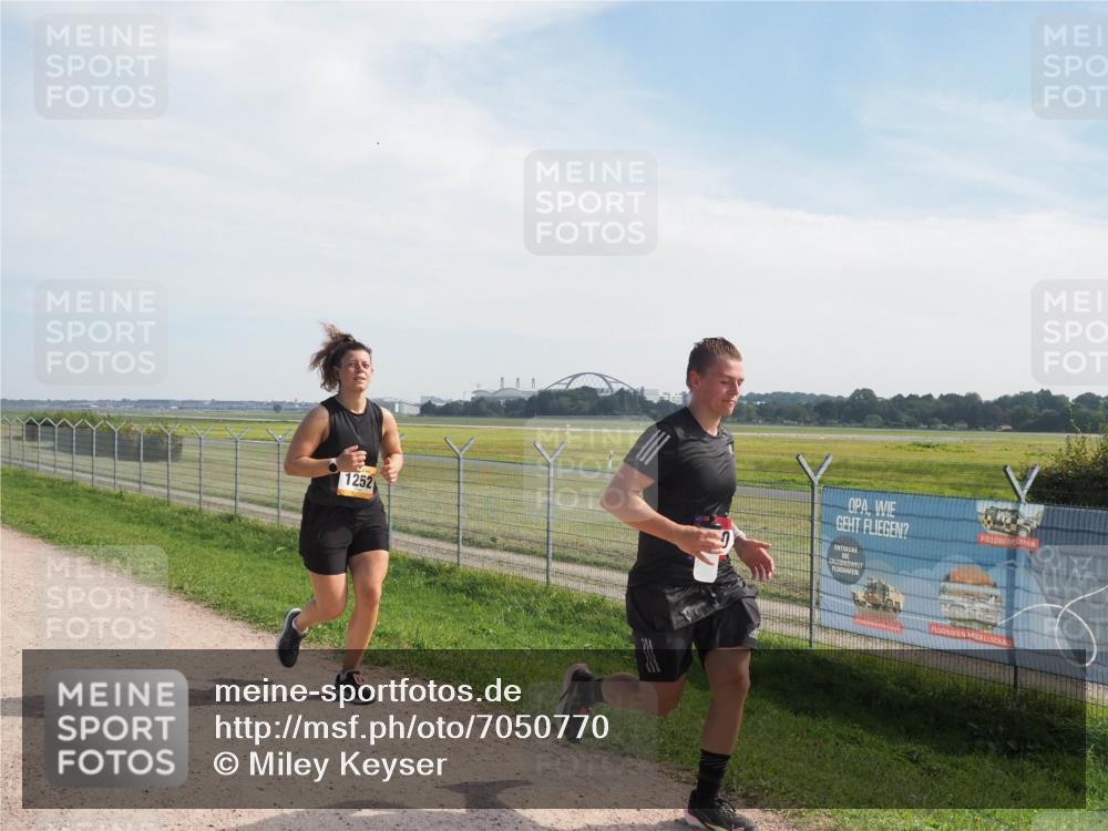 08.09.2024 - Airport Race Miley Keyser http://msf.ph/oto/7050770 08.09.2024 12:21:54 Laufen 1252 meine-sportfotos.de