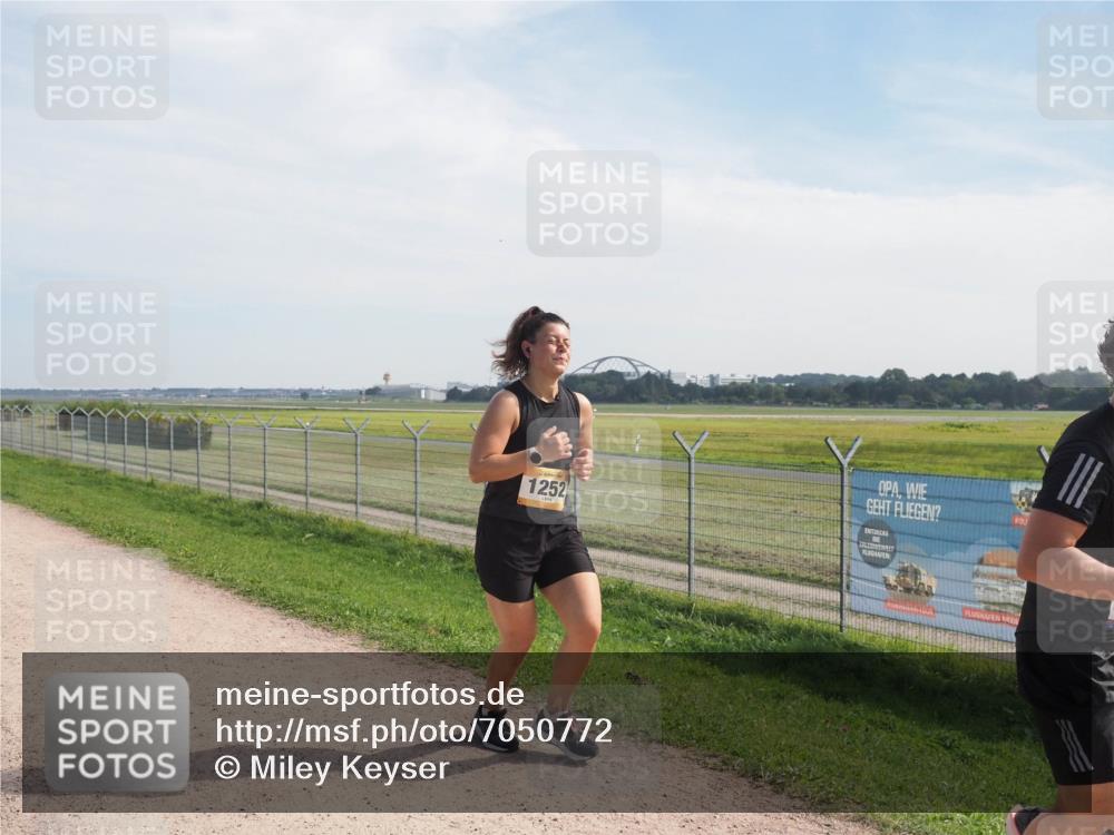 08.09.2024 - Airport Race Miley Keyser http://msf.ph/oto/7050772 08.09.2024 12:21:55 Laufen 1252 meine-sportfotos.de