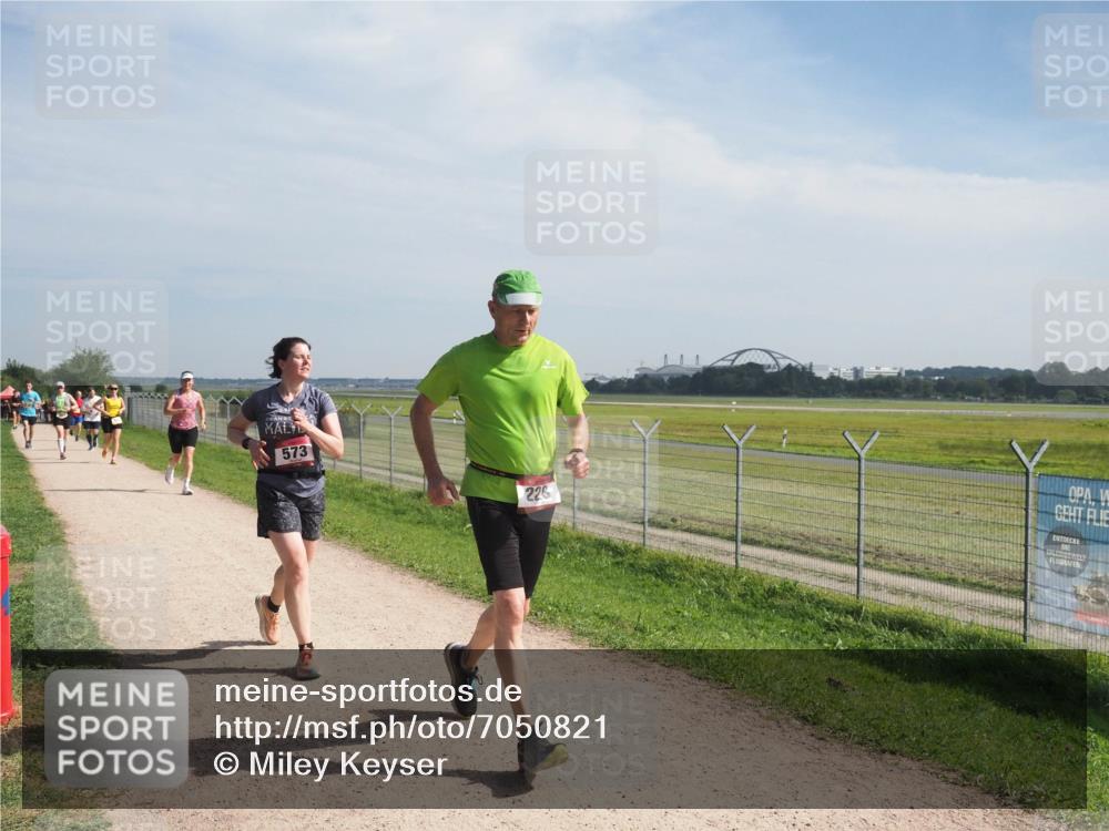 08.09.2024 - Airport Race Miley Keyser http://msf.ph/oto/7050821 08.09.2024 12:22:13 Laufen 573, 228 meine-sportfotos.de