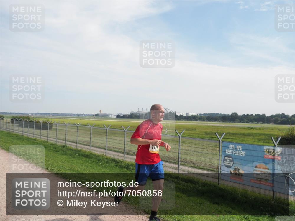 08.09.2024 - Airport Race Miley Keyser http://msf.ph/oto/7050856 08.09.2024 12:22:27 Laufen 101 meine-sportfotos.de