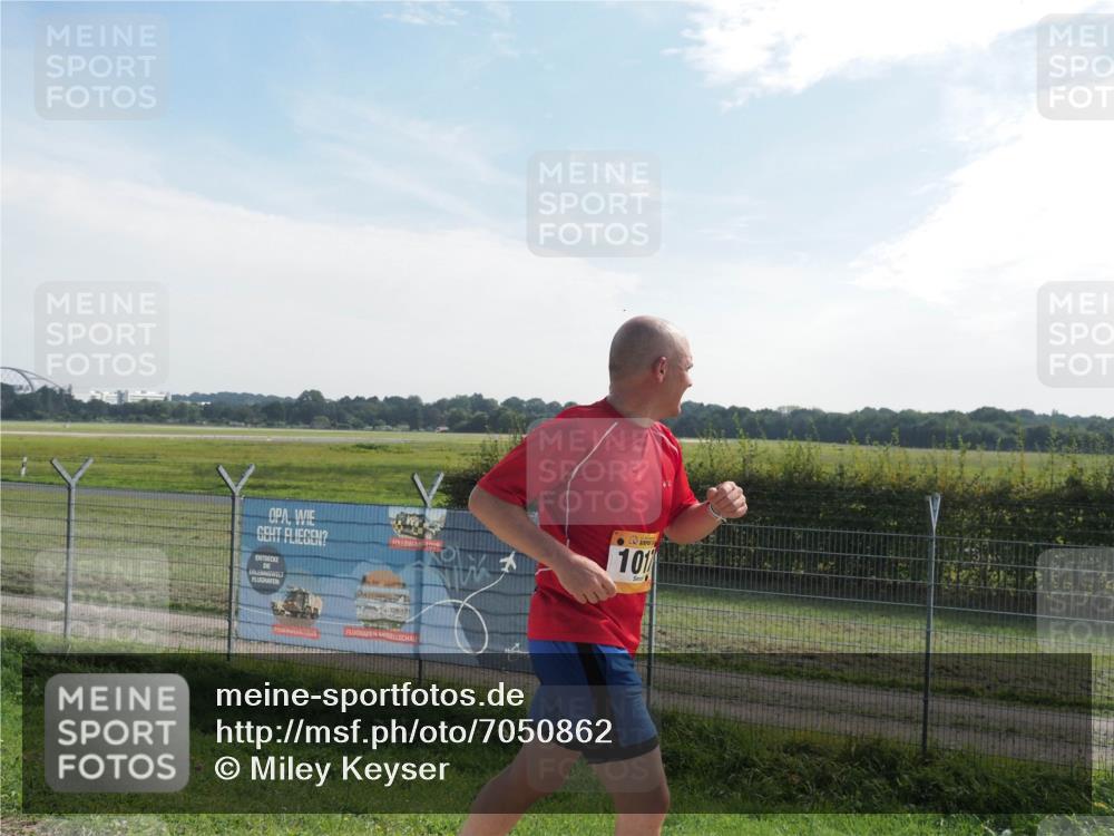 08.09.2024 - Airport Race Miley Keyser http://msf.ph/oto/7050862 08.09.2024 12:22:28 Laufen 101 meine-sportfotos.de