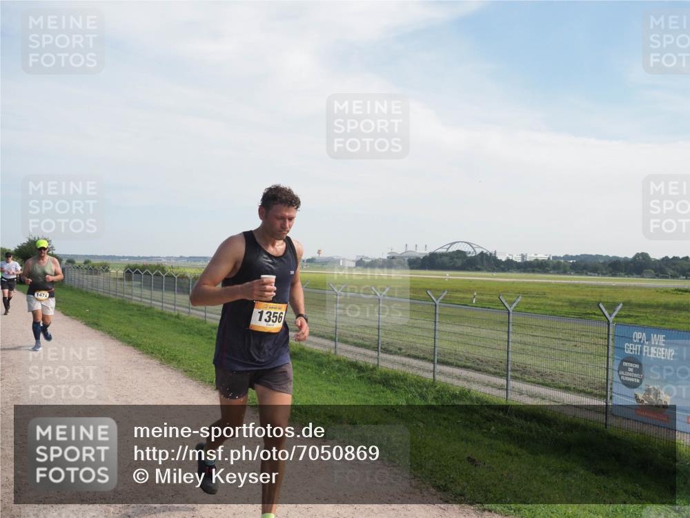 08.09.2024 - Airport Race Miley Keyser http://msf.ph/oto/7050869 08.09.2024 12:22:33 Laufen 1472, 1356 meine-sportfotos.de