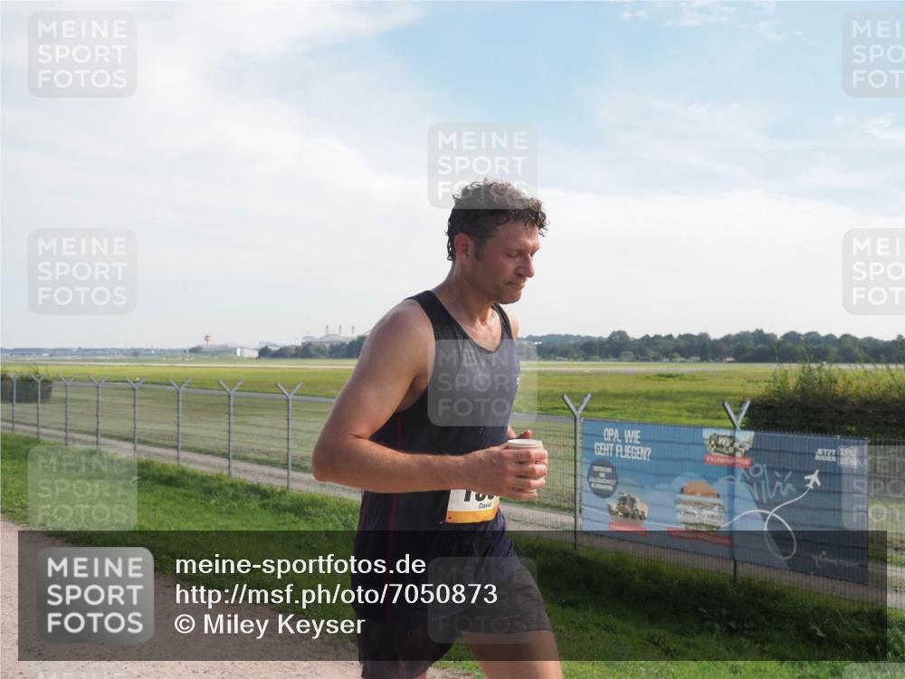 08.09.2024 - Airport Race Miley Keyser http://msf.ph/oto/7050873 08.09.2024 12:22:33 Laufen  meine-sportfotos.de