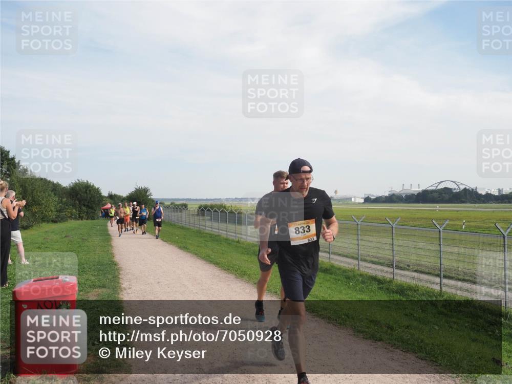 08.09.2024 - Airport Race Miley Keyser http://msf.ph/oto/7050928 08.09.2024 12:22:53 Laufen 833, 833 meine-sportfotos.de