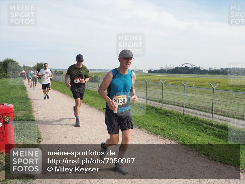 08.09.2024 - Airport Race Miley Keyser http://msf.ph/oto/7050967 08.09.2024 12:23:10 Laufen 351, 174, 3138 meine-sportfotos.de