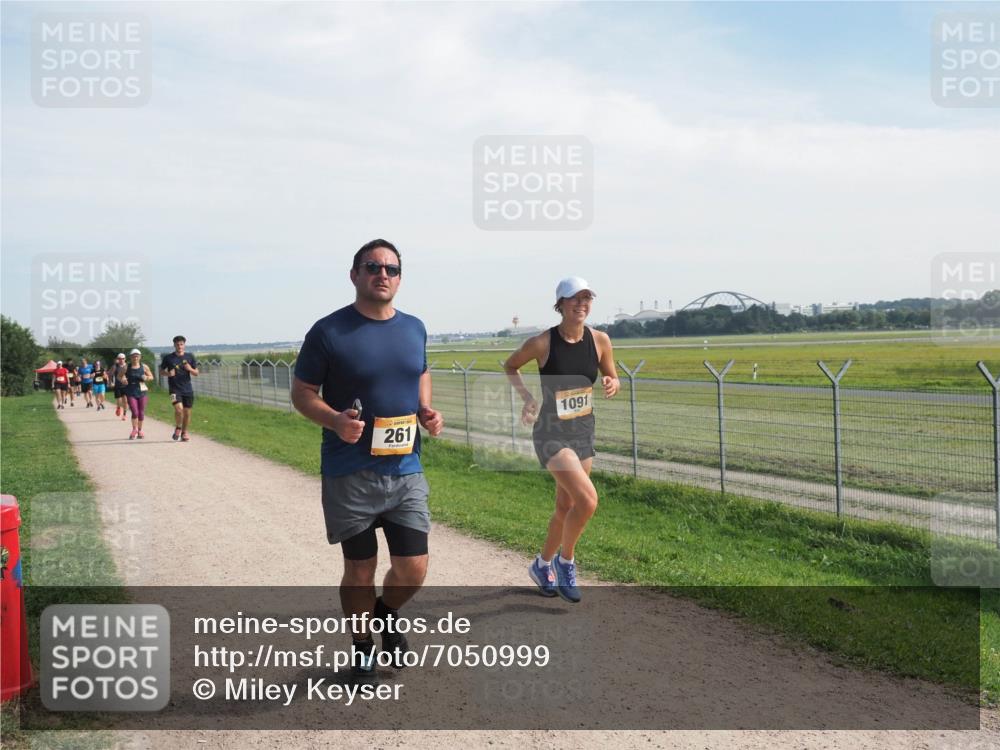 08.09.2024 - Airport Race Miley Keyser http://msf.ph/oto/7050999 08.09.2024 12:23:20 Laufen 261, 1091 meine-sportfotos.de