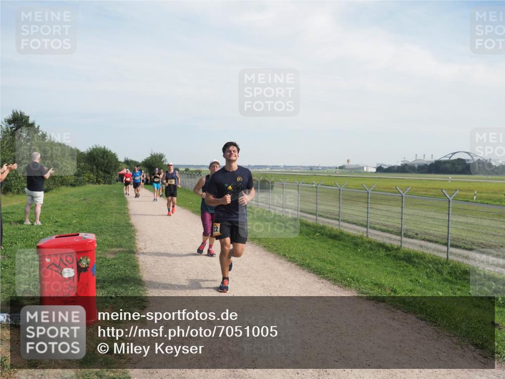 08.09.2024 - Airport Race Miley Keyser http://msf.ph/oto/7051005 08.09.2024 12:23:24 Laufen 22 meine-sportfotos.de