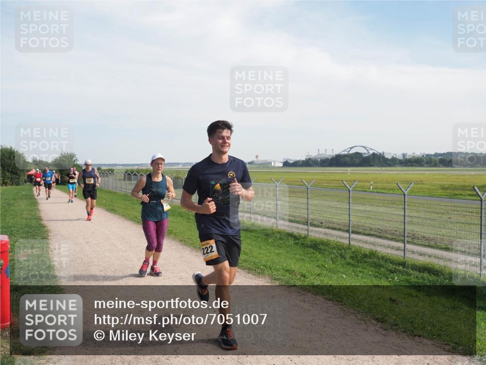 08.09.2024 - Airport Race Miley Keyser http://msf.ph/oto/7051007 08.09.2024 12:23:24 Laufen 222 meine-sportfotos.de
