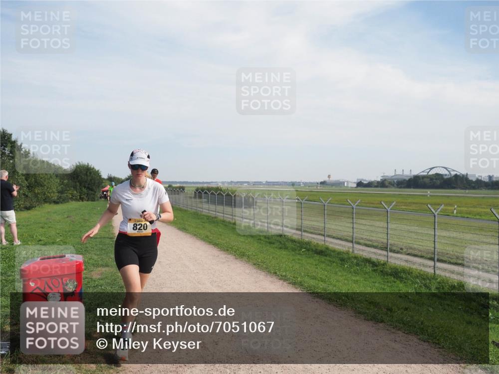 08.09.2024 - Airport Race Miley Keyser http://msf.ph/oto/7051067 08.09.2024 12:23:50 Laufen 820 meine-sportfotos.de