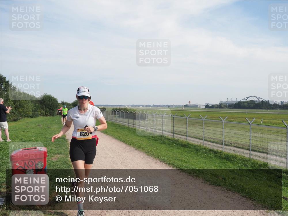 08.09.2024 - Airport Race Miley Keyser http://msf.ph/oto/7051068 08.09.2024 12:23:50 Laufen 820 meine-sportfotos.de