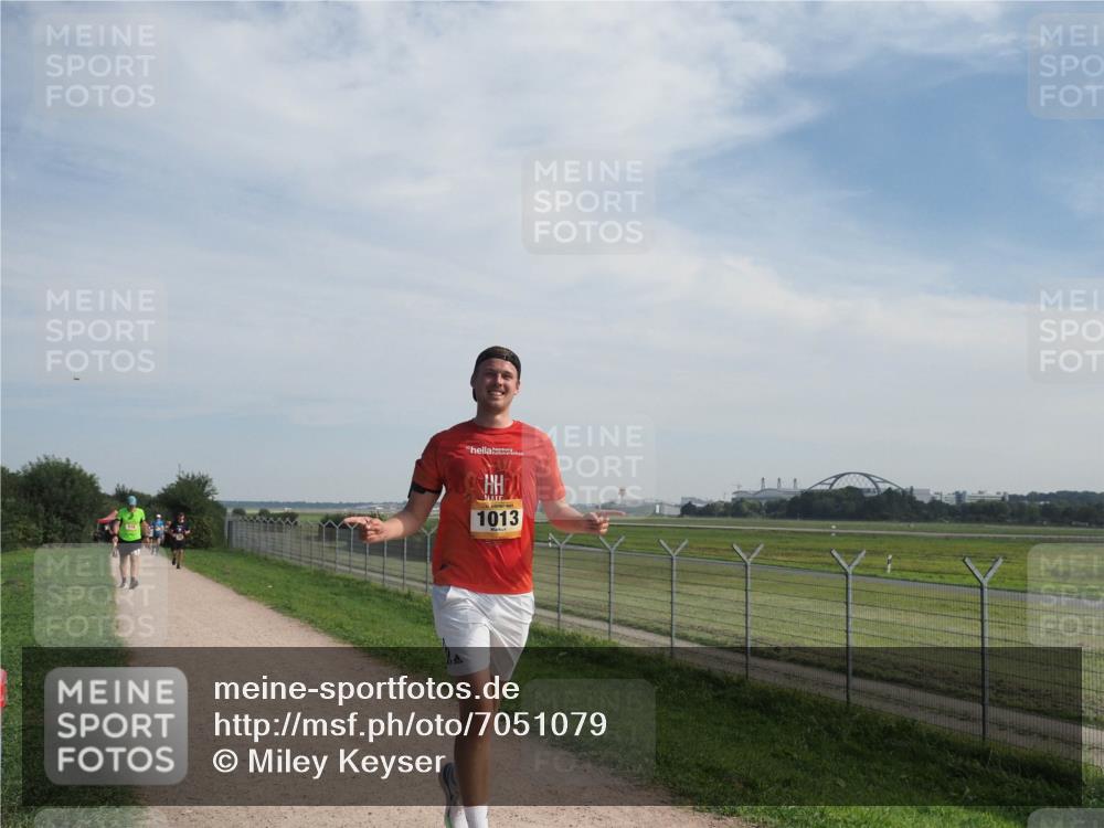 08.09.2024 - Airport Race Miley Keyser http://msf.ph/oto/7051079 08.09.2024 12:23:53 Laufen 1013 meine-sportfotos.de