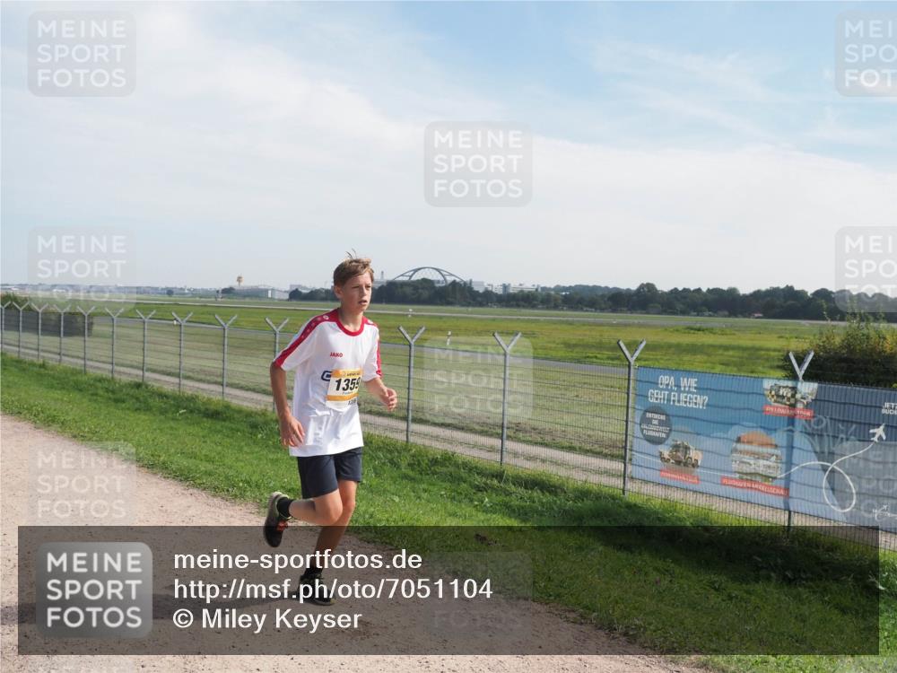 08.09.2024 - Airport Race Miley Keyser http://msf.ph/oto/7051104 08.09.2024 12:24:13 Laufen 1359 meine-sportfotos.de