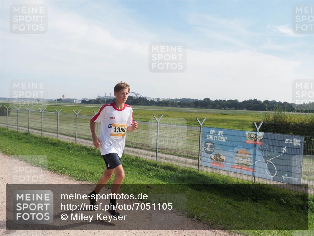 08.09.2024 - Airport Race Miley Keyser http://msf.ph/oto/7051105 08.09.2024 12:24:13 Laufen 1359, 1359 meine-sportfotos.de