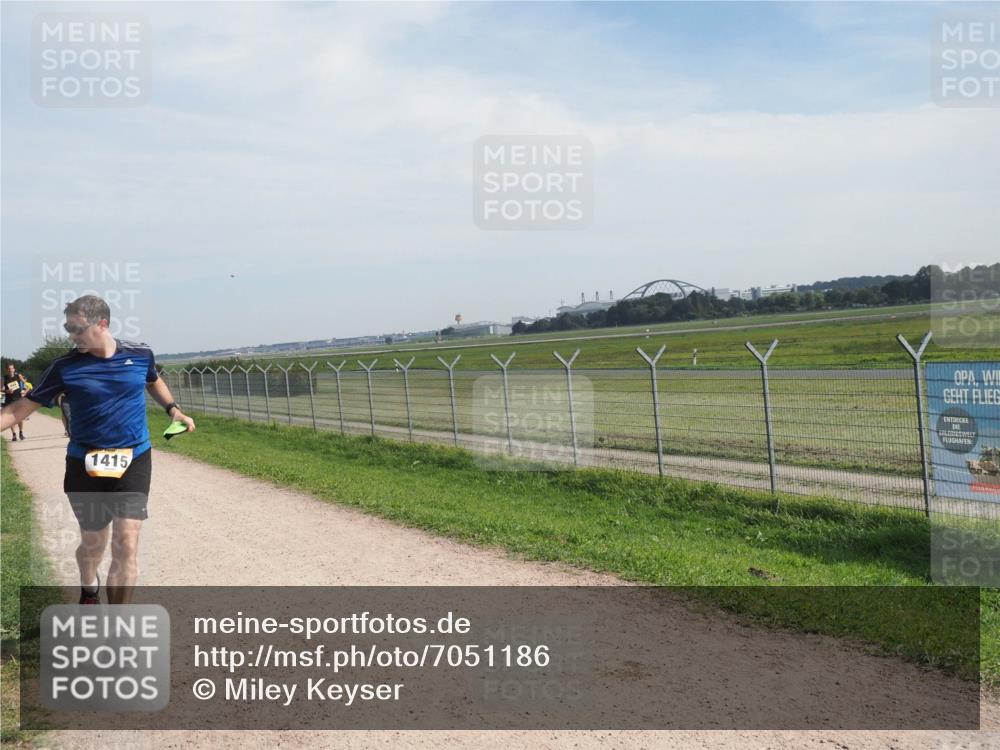 08.09.2024 - Airport Race Miley Keyser http://msf.ph/oto/7051186 08.09.2024 12:24:43 Laufen 1415 meine-sportfotos.de
