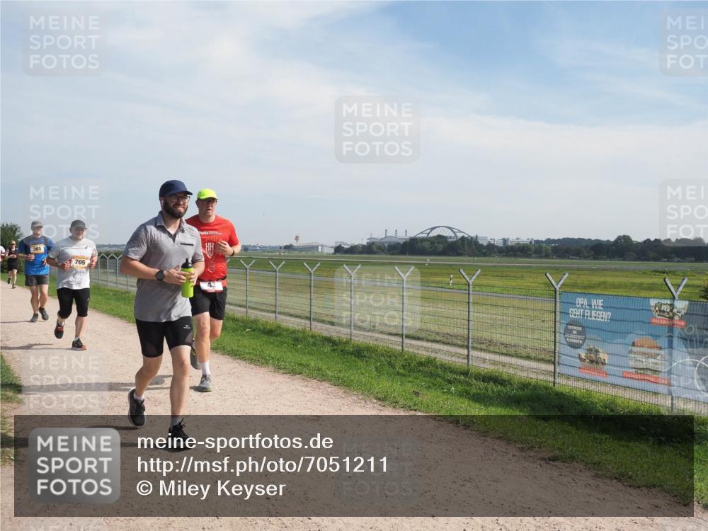 08.09.2024 - Airport Race Miley Keyser http://msf.ph/oto/7051211 08.09.2024 12:24:59 Laufen 365, 705, 43 meine-sportfotos.de