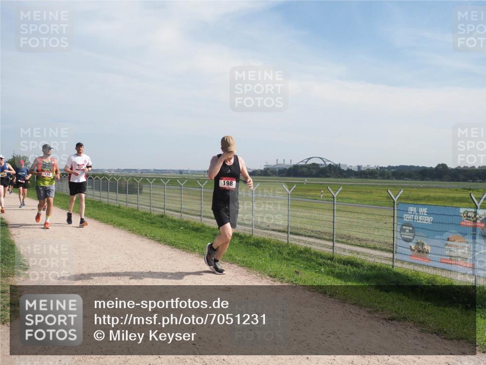08.09.2024 - Airport Race Miley Keyser http://msf.ph/oto/7051231 08.09.2024 12:25:07 Laufen 21, 130, 131, 198 meine-sportfotos.de