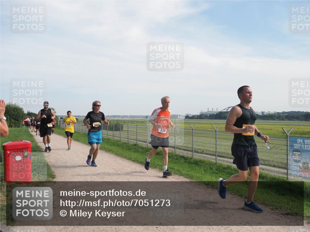 08.09.2024 - Airport Race Miley Keyser http://msf.ph/oto/7051273 08.09.2024 12:25:22 Laufen 366, 840, 3047, 220 meine-sportfotos.de