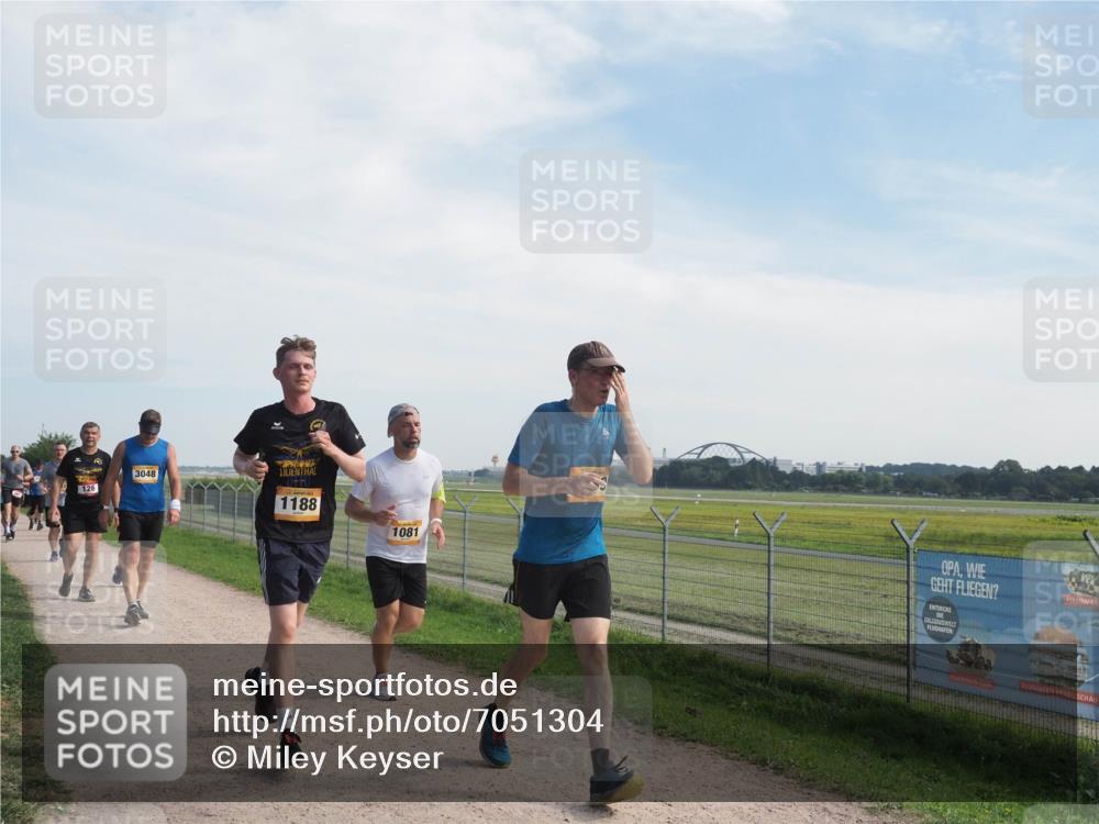 08.09.2024 - Airport Race Miley Keyser http://msf.ph/oto/7051304 08.09.2024 12:25:37 Laufen 126, 3048, 1188, 1081 meine-sportfotos.de