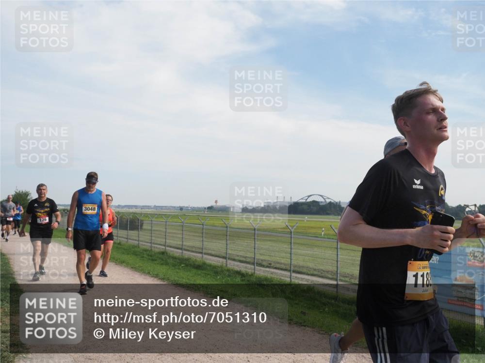 08.09.2024 - Airport Race Miley Keyser http://msf.ph/oto/7051310 08.09.2024 12:25:38 Laufen 3048, 126, 118 meine-sportfotos.de