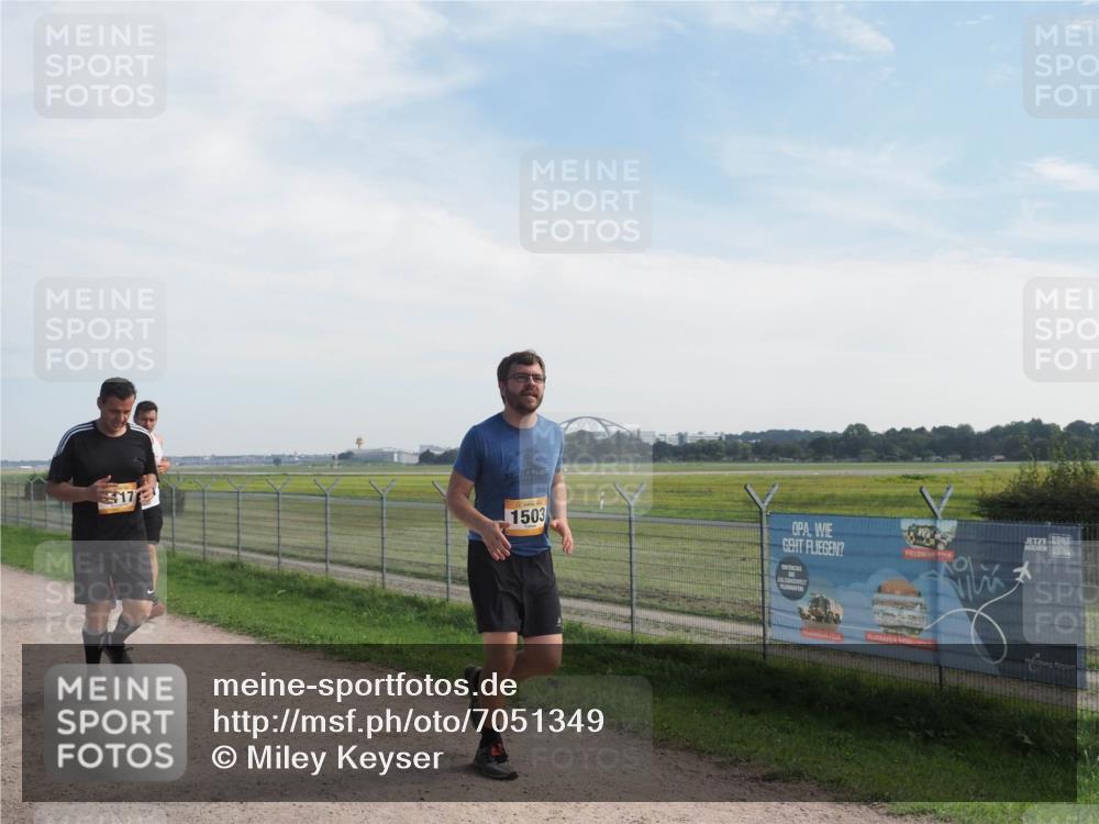 08.09.2024 - Airport Race Miley Keyser http://msf.ph/oto/7051349 08.09.2024 12:25:50 Laufen 17, 1503 meine-sportfotos.de