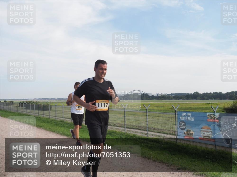 08.09.2024 - Airport Race Miley Keyser http://msf.ph/oto/7051353 08.09.2024 12:25:51 Laufen 1495, 1117 meine-sportfotos.de