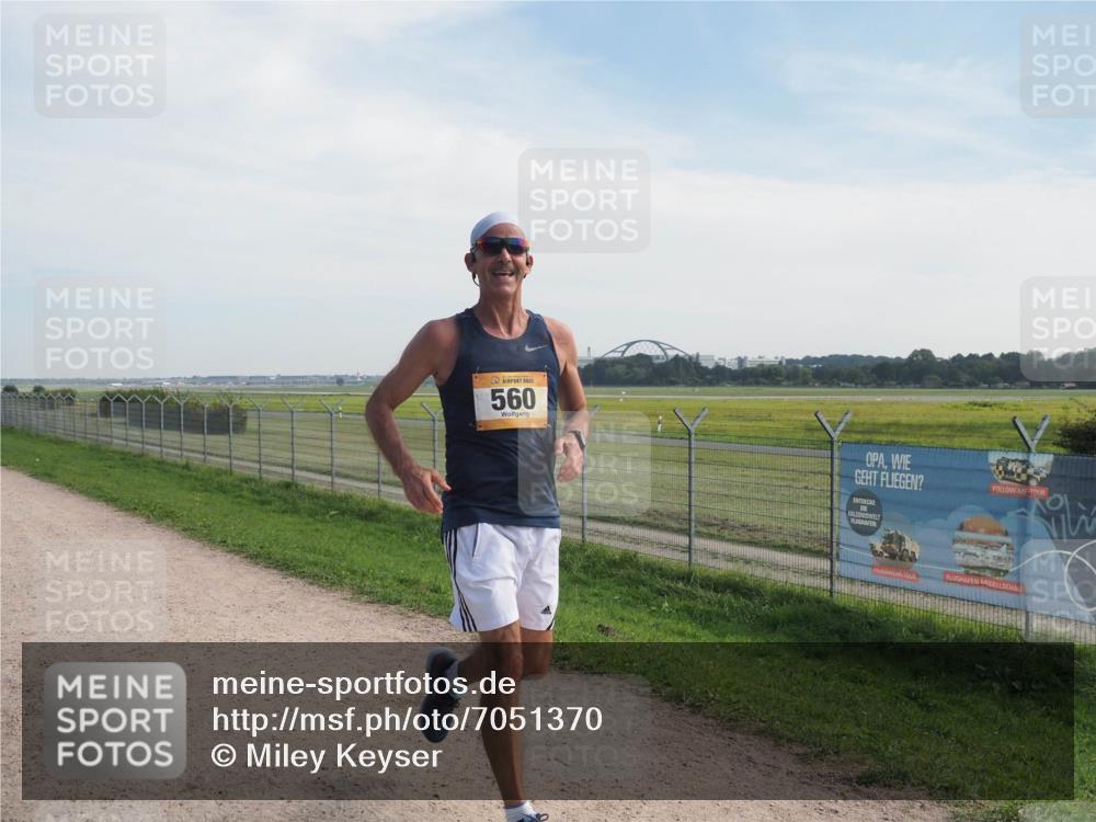 08.09.2024 - Airport Race Miley Keyser http://msf.ph/oto/7051370 08.09.2024 12:25:57 Laufen 560 meine-sportfotos.de