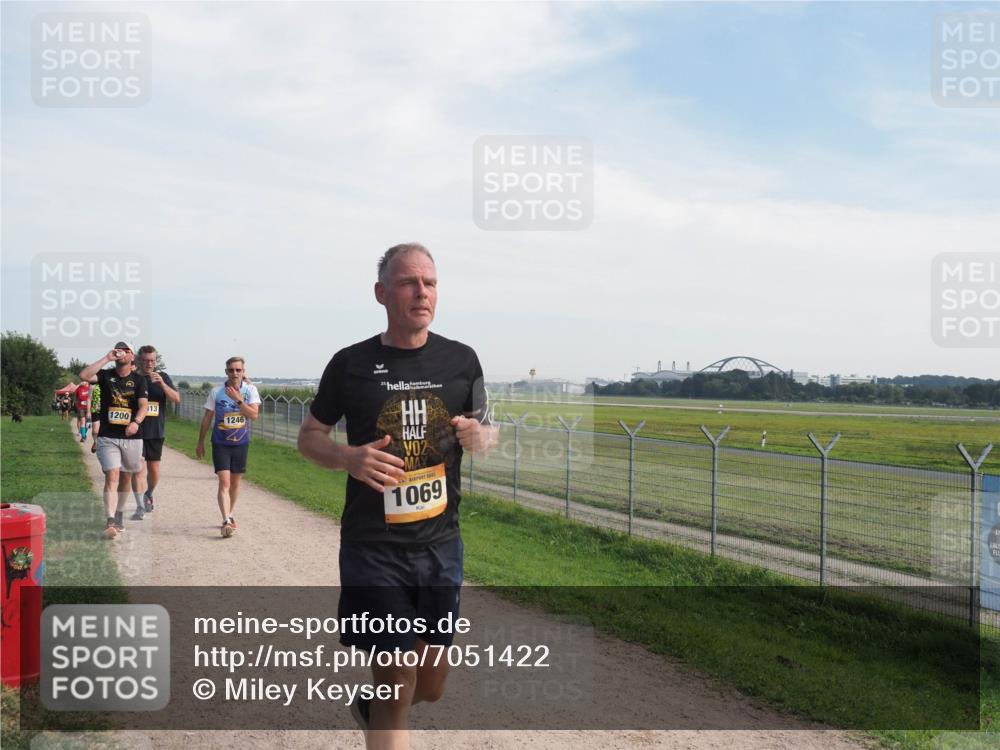 08.09.2024 - Airport Race Miley Keyser http://msf.ph/oto/7051422 08.09.2024 12:26:17 Laufen 1200, 13, 1246, 2, 1069 meine-sportfotos.de