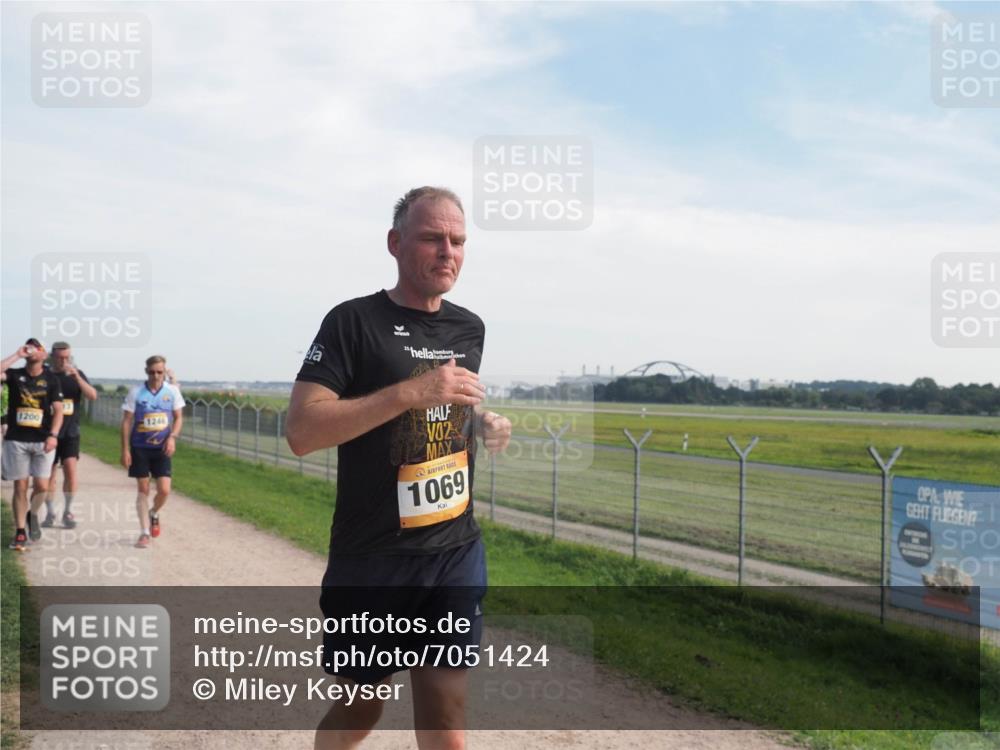 08.09.2024 - Airport Race Miley Keyser http://msf.ph/oto/7051424 08.09.2024 12:26:18 Laufen 1200, 1246, 2, 1069 meine-sportfotos.de