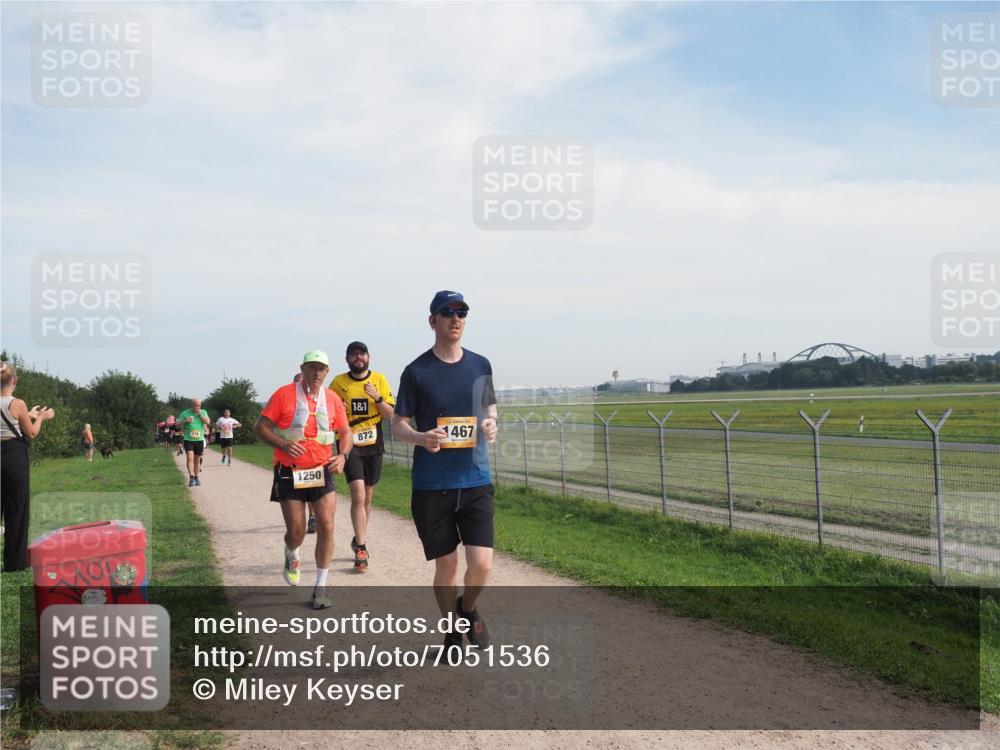 08.09.2024 - Airport Race Miley Keyser http://msf.ph/oto/7051536 08.09.2024 12:26:54 Laufen 1250, 1, 1, 872, 1467 meine-sportfotos.de