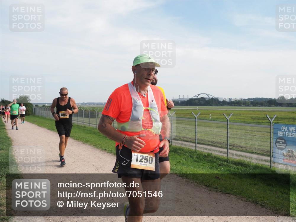 08.09.2024 - Airport Race Miley Keyser http://msf.ph/oto/7051546 08.09.2024 12:26:56 Laufen 776, 86, 1250 meine-sportfotos.de