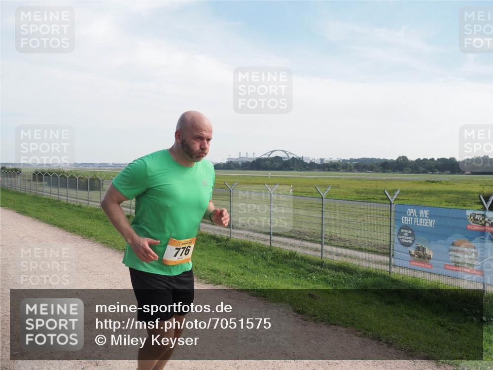 08.09.2024 - Airport Race Miley Keyser http://msf.ph/oto/7051575 08.09.2024 12:27:06 Laufen 776 meine-sportfotos.de