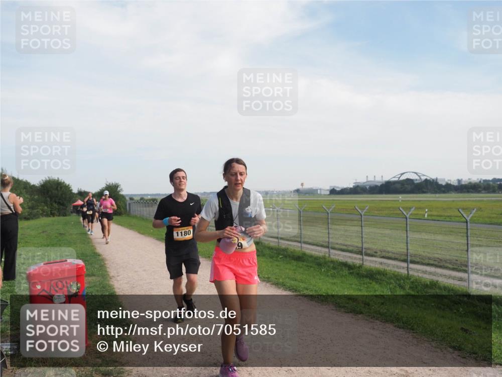 08.09.2024 - Airport Race Miley Keyser http://msf.ph/oto/7051585 08.09.2024 12:27:09 Laufen 6, 1180 meine-sportfotos.de