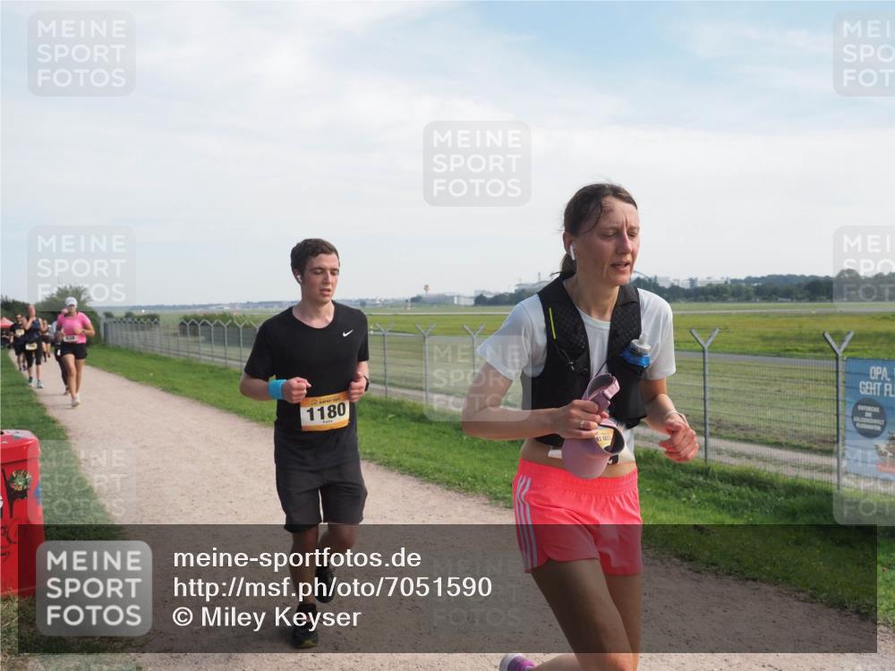 08.09.2024 - Airport Race Miley Keyser http://msf.ph/oto/7051590 08.09.2024 12:27:09 Laufen 1180 meine-sportfotos.de