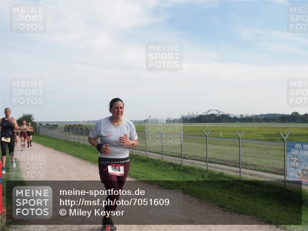 08.09.2024 - Airport Race Miley Keyser http://msf.ph/oto/7051609 08.09.2024 12:27:16 Laufen 546, 361, 664 meine-sportfotos.de