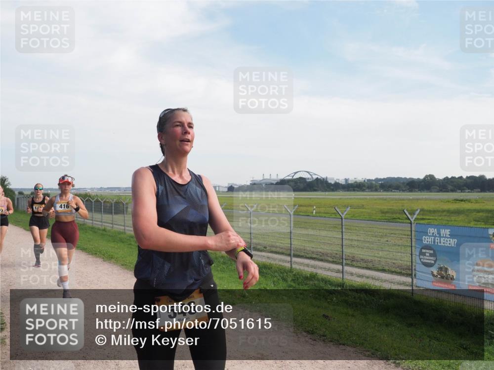 08.09.2024 - Airport Race Miley Keyser http://msf.ph/oto/7051615 08.09.2024 12:27:20 Laufen 1, 416, 546 meine-sportfotos.de