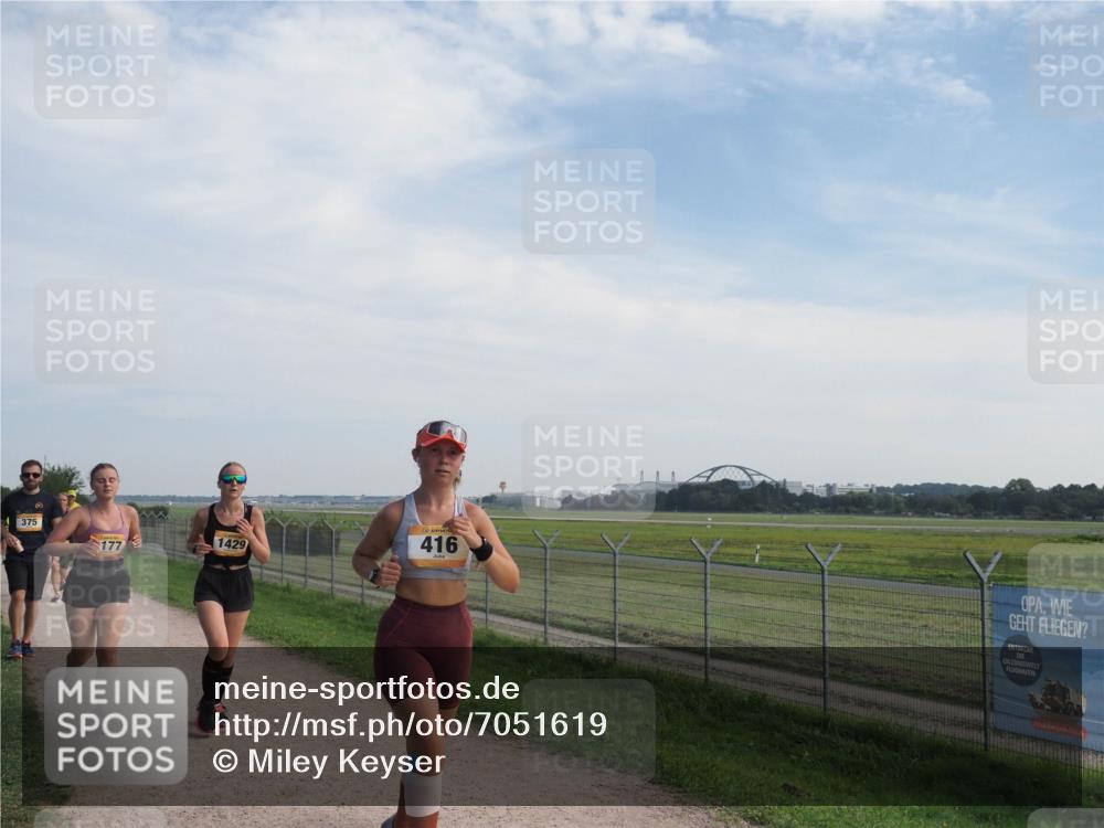 08.09.2024 - Airport Race Miley Keyser http://msf.ph/oto/7051619 08.09.2024 12:27:21 Laufen 375, 177, 1429, 416 meine-sportfotos.de