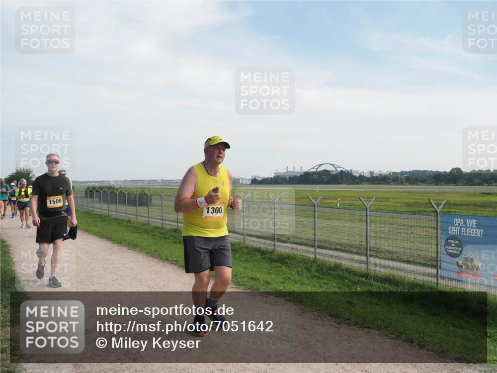 08.09.2024 - Airport Race Miley Keyser http://msf.ph/oto/7051642 08.09.2024 12:27:29 Laufen 1509, 1300 meine-sportfotos.de