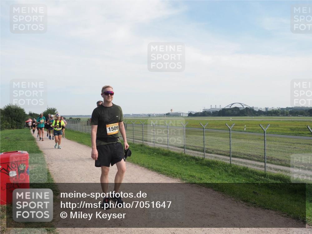 08.09.2024 - Airport Race Miley Keyser http://msf.ph/oto/7051647 08.09.2024 12:27:30 Laufen 1509 meine-sportfotos.de