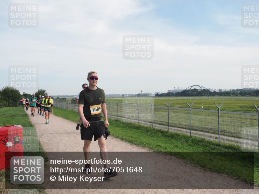 08.09.2024 - Airport Race Miley Keyser http://msf.ph/oto/7051648 08.09.2024 12:27:30 Laufen 1509 meine-sportfotos.de